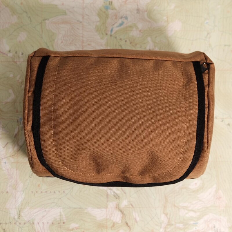 bag with u-shaped zipper
